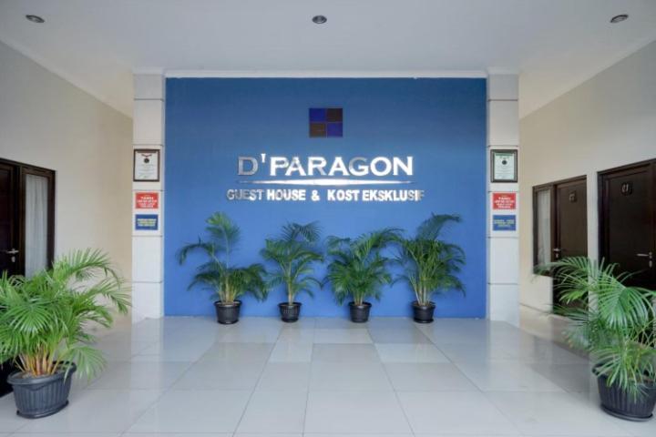 D'Paragon Flamboyan Джокьякарта Экстерьер фото